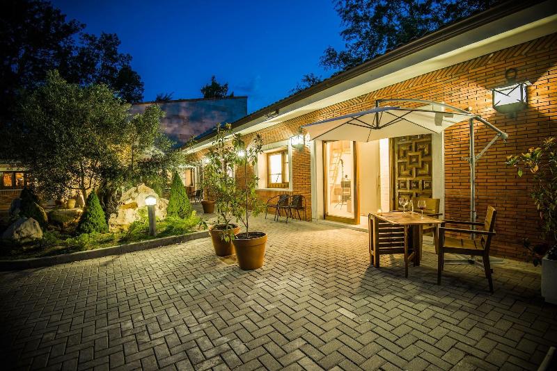 Отель Finca Valdobar