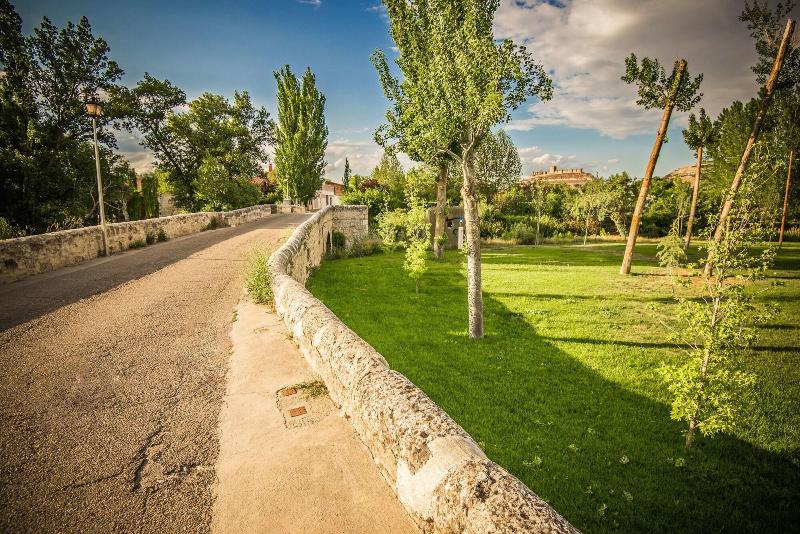 Отель Finca Valdobar