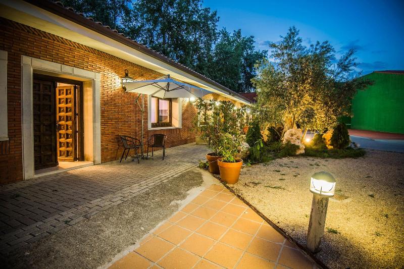 Отель Finca Valdobar