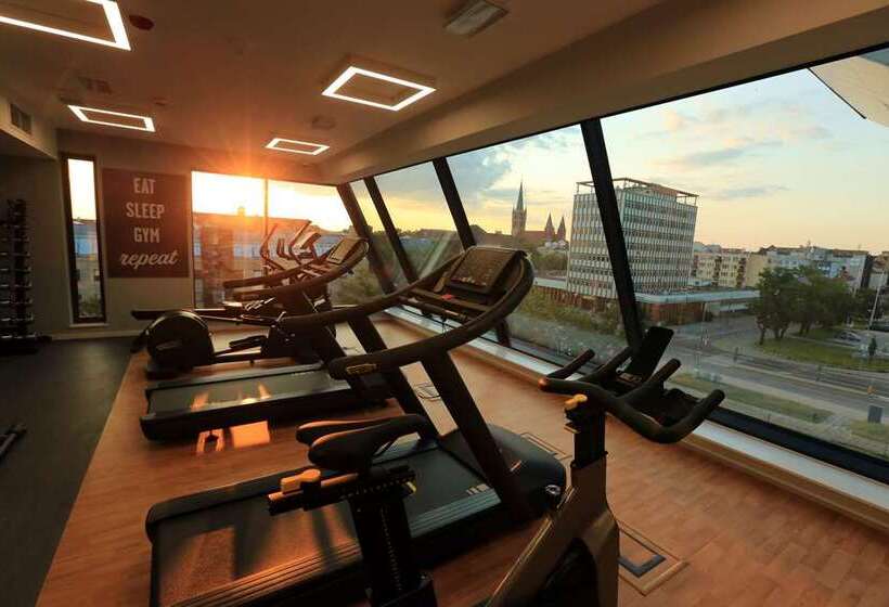 فندق Hampton By Hilton Olsztyn