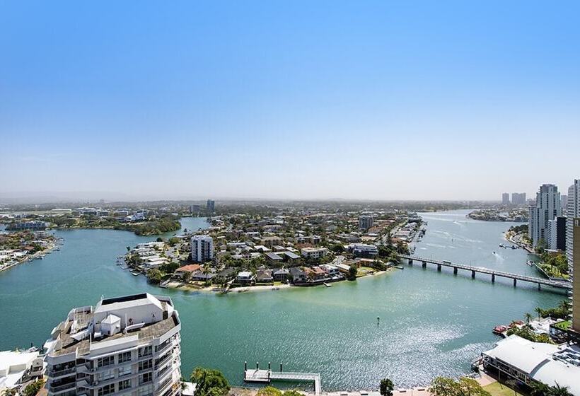 בית מלון כפרי Holiday Holiday Circle On Cavill Apartments