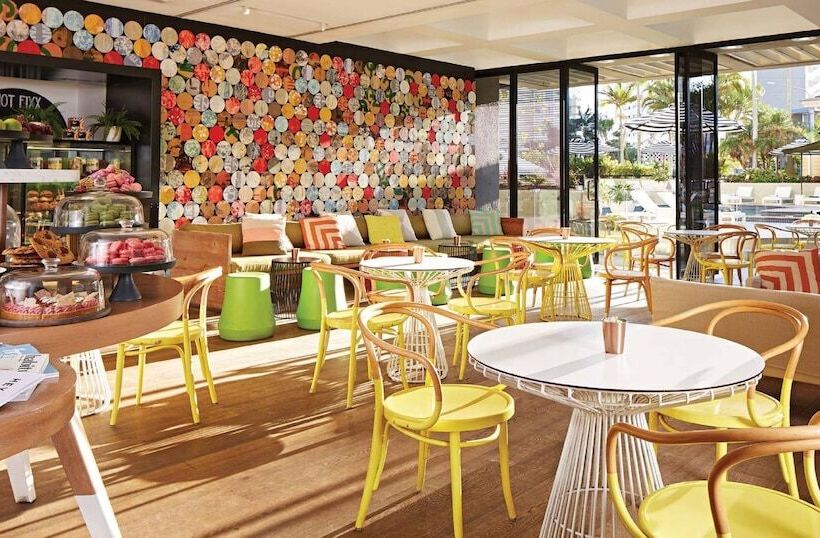 בית מלון כפרי Holiday Holiday Circle On Cavill Apartments