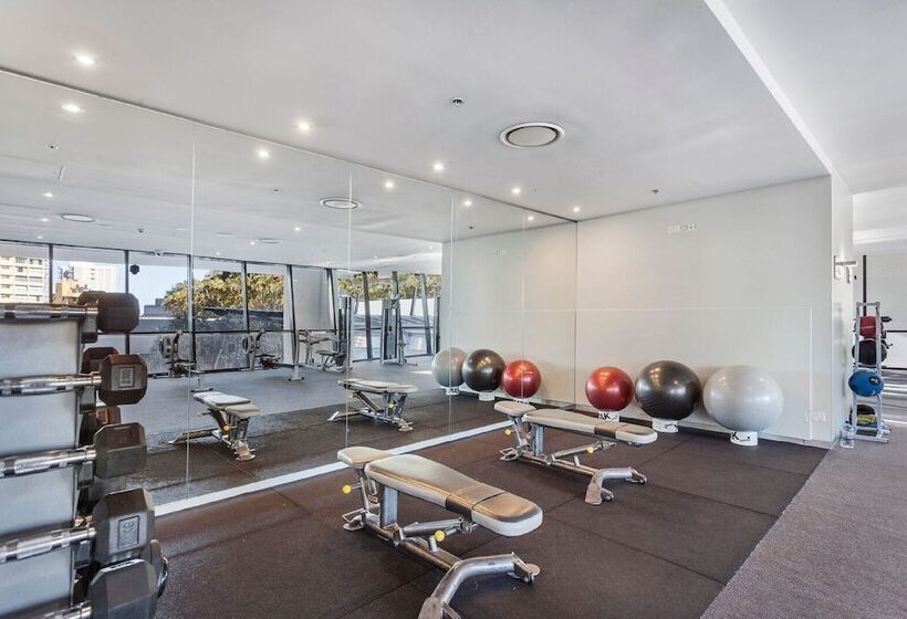 בית מלון כפרי Holiday Holiday Circle On Cavill Apartments