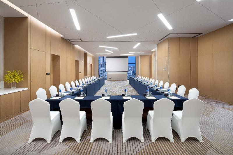 ホテル Holiday Inn Wuxi Central Station, An Ihg