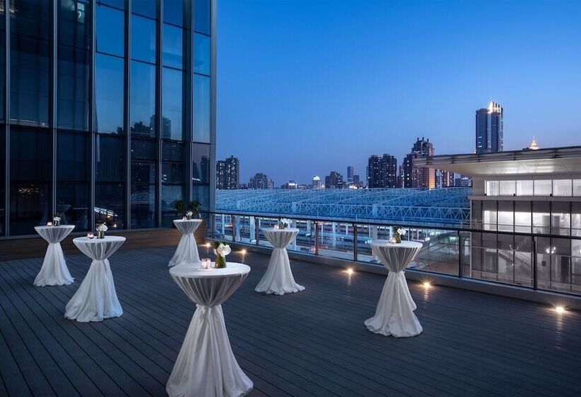 ホテル Holiday Inn Wuxi Central Station, An Ihg