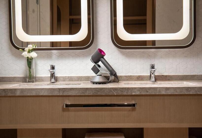 ホテル Holiday Inn Wuxi Central Station, An Ihg