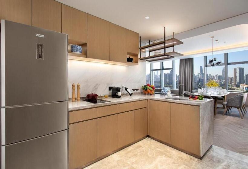 ホテル Holiday Inn Wuxi Central Station, An Ihg