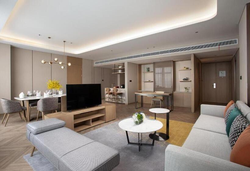 ホテル Holiday Inn Wuxi Central Station, An Ihg