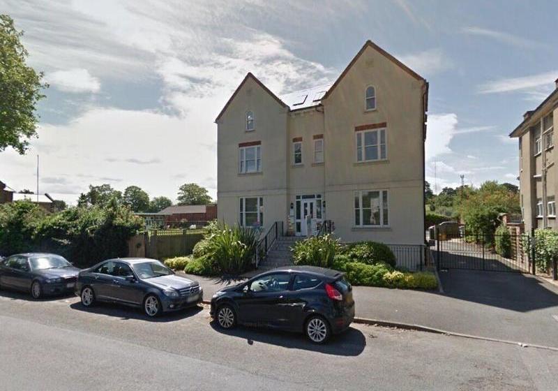 Отель Leamington Spa Serviced Apartments Avoncroft