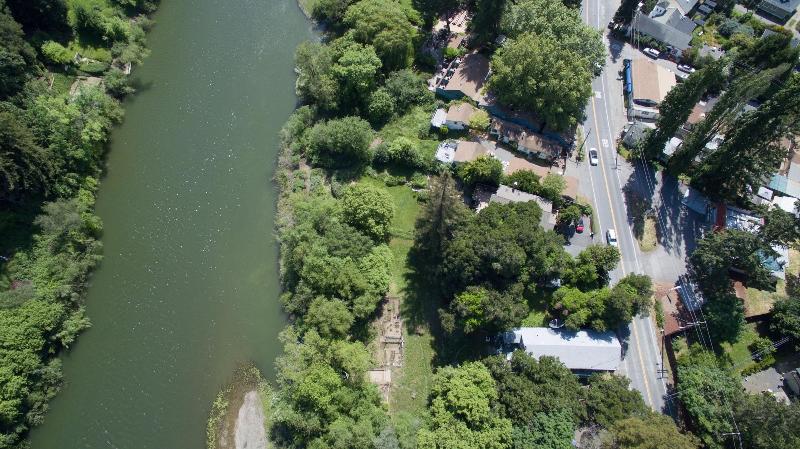 ホテル River View Garden Resort