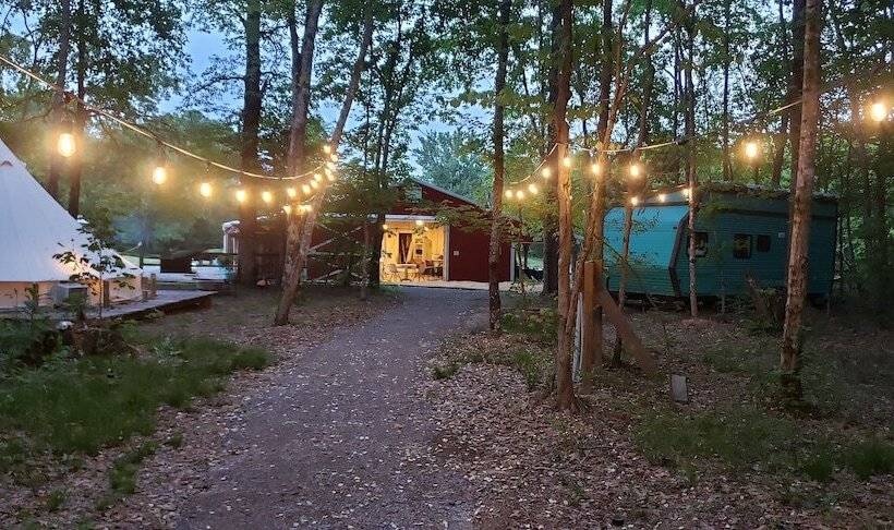 فندق Sassy Springs Retreat