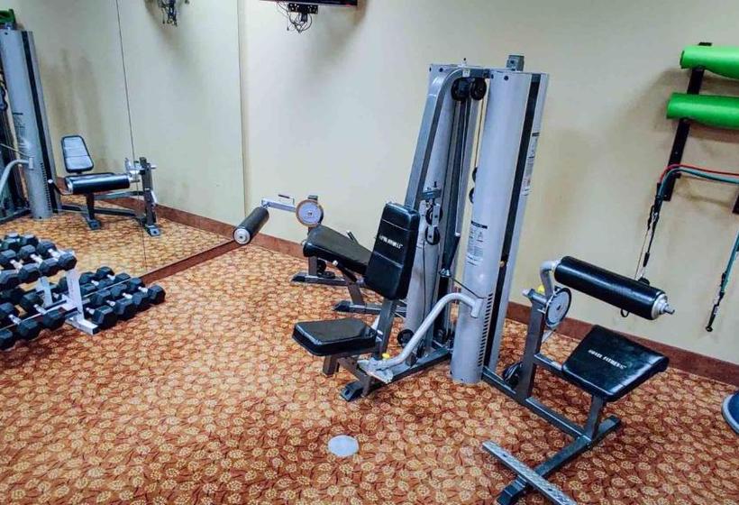 فندق Studio 6 Owatonna, Mn  Near Medical Center