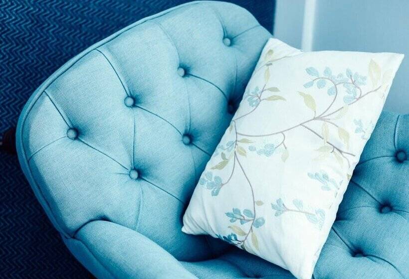 Отель The Imperial