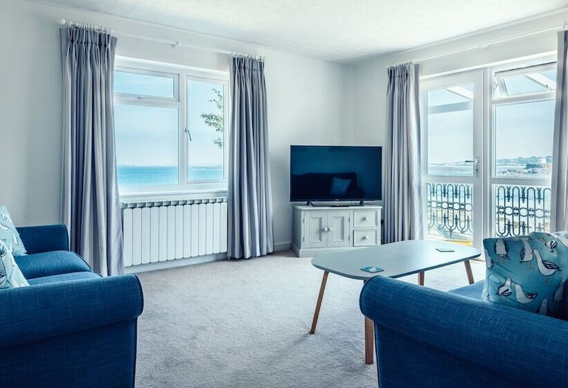 Отель The Imperial