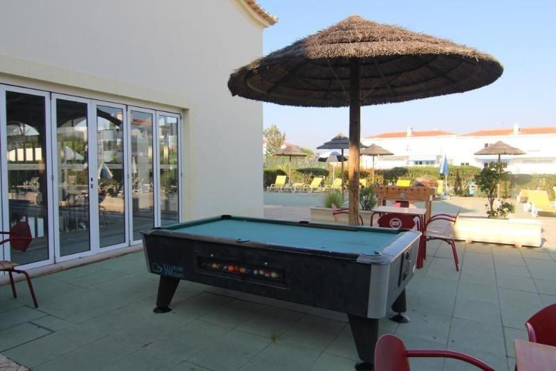 Отель V4 Vila Oásis