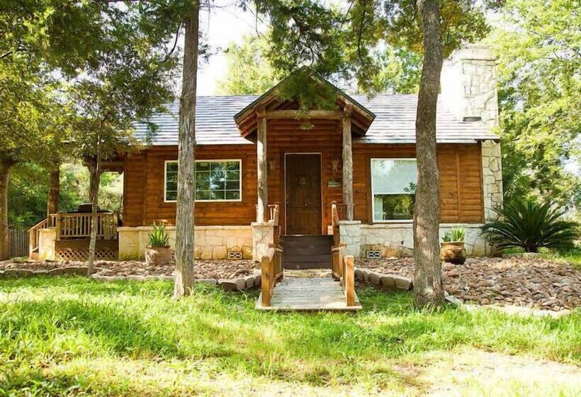 Lillian Farms Bed & Breakfast