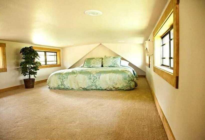 Lillian Farms Bed & Breakfast