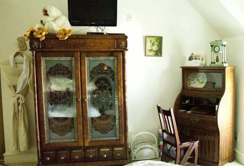 Lillian Farms Bed & Breakfast