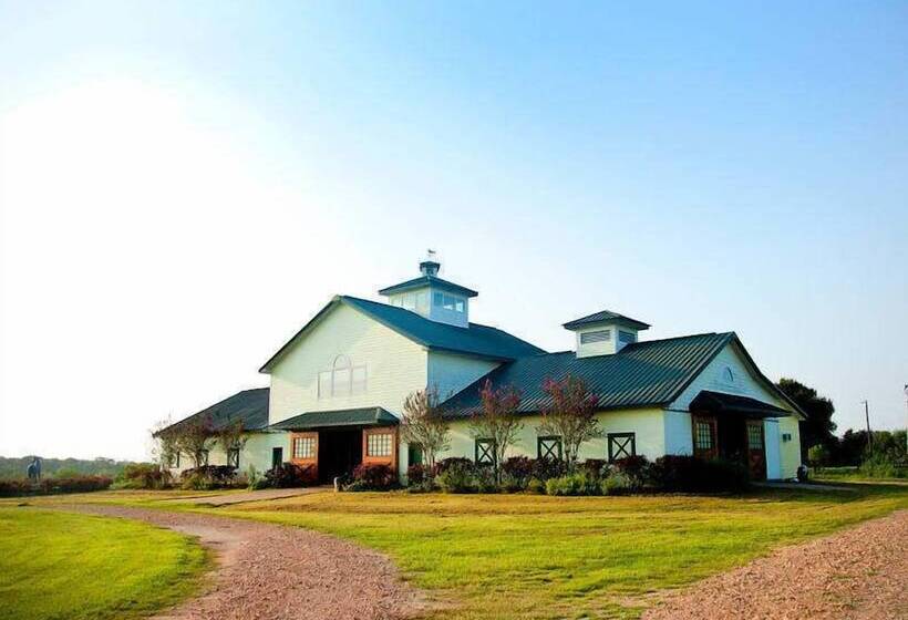 Lillian Farms Bed & Breakfast