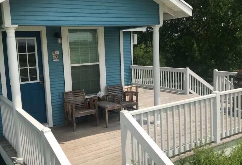 Lillian Farms Bed & Breakfast