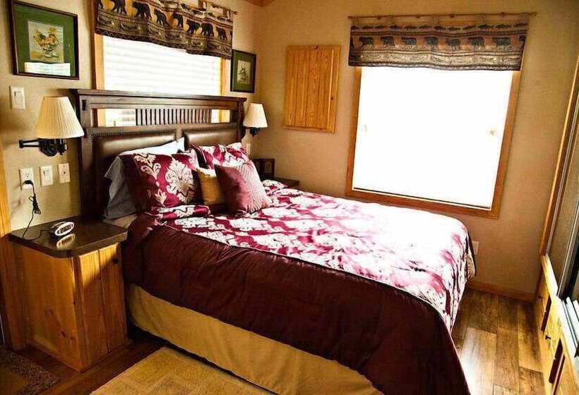 Lillian Farms Bed & Breakfast