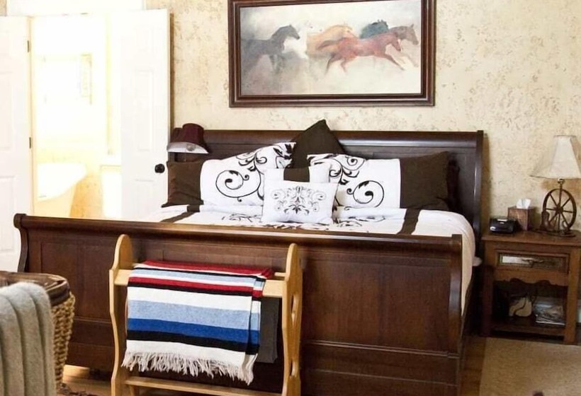 Lillian Farms Bed & Breakfast