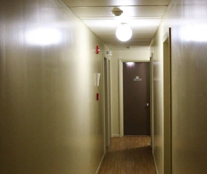 فندق على الطريق Atlas Motor Lodge