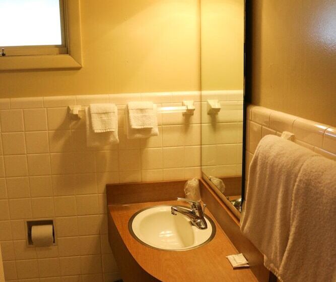 فندق على الطريق Atlas Motor Lodge