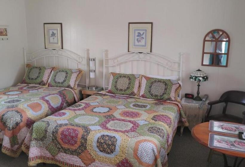 فندق على الطريق Midway Lodging