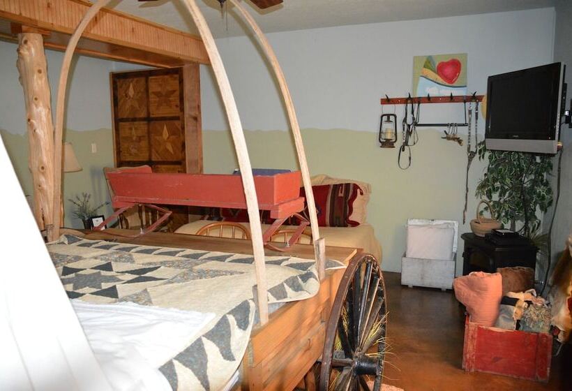 펜션 Covered Wagon B&b Guesthouse