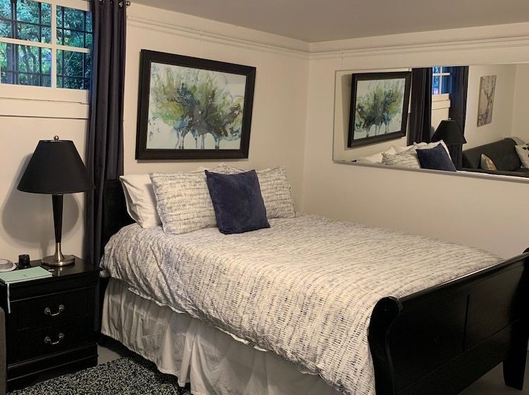 펜션 Laurelhurst Historic Dougan Suites