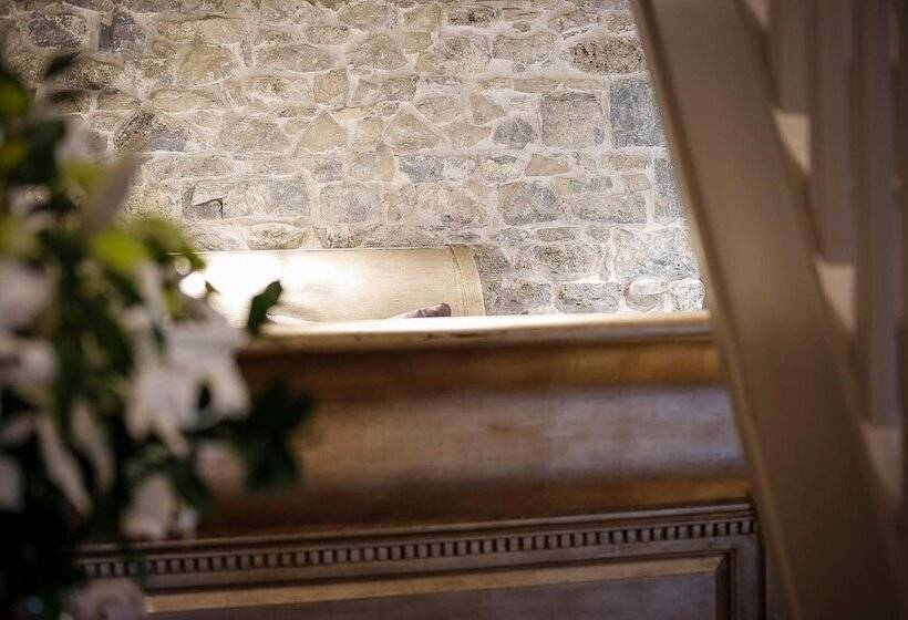 펜션 The Coach House At Gileston Manor