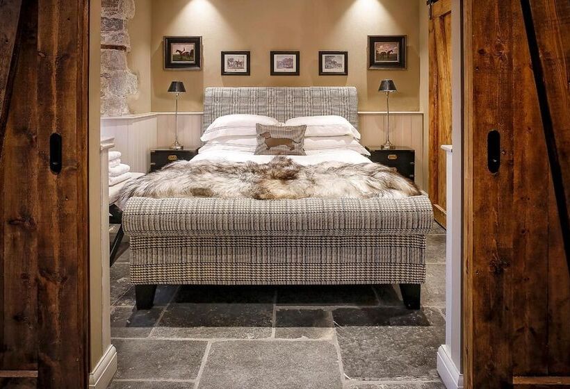 펜션 The Coach House At Gileston Manor