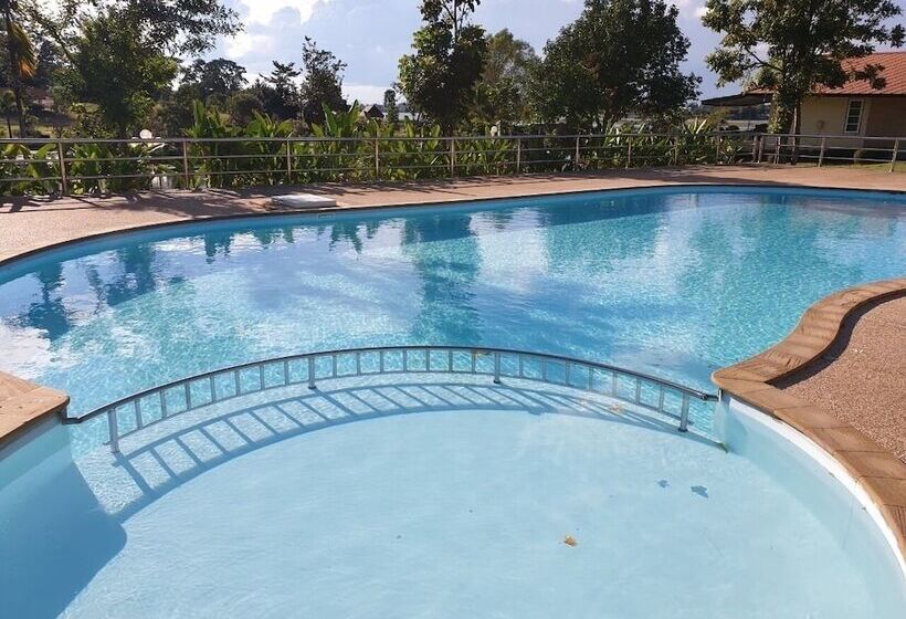 Phutarafah Resort
