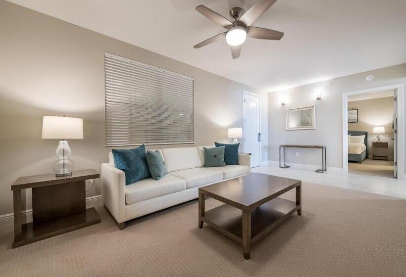 Siena At Bella Collina