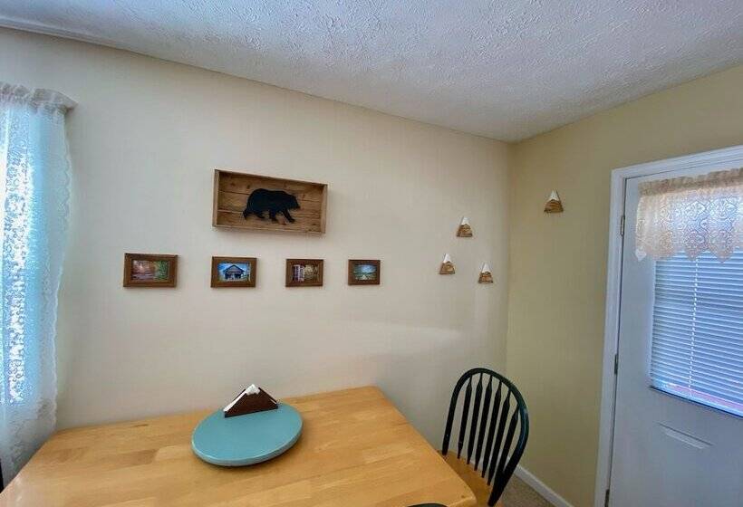 The Dancing Bear Inn