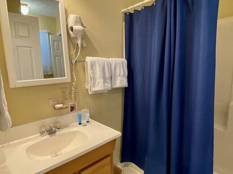 The Dancing Bear Inn