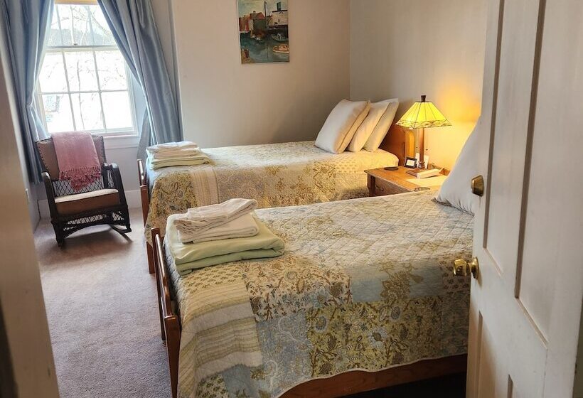 The Jeremiah Mason House B & B