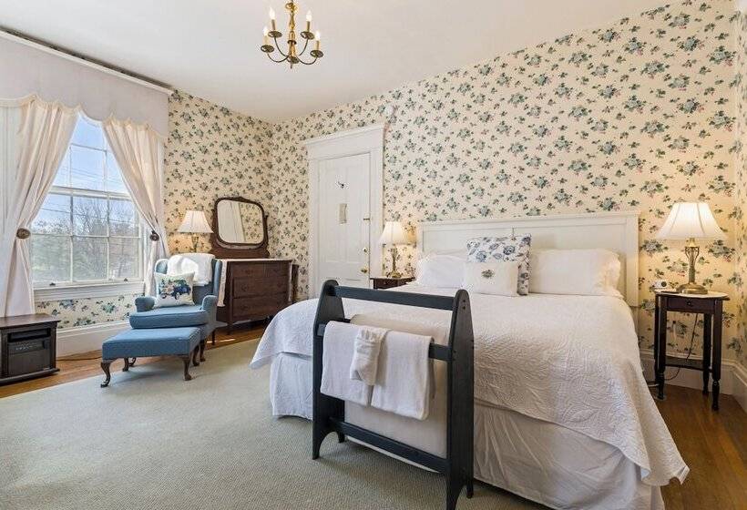 The Jeremiah Mason House B & B