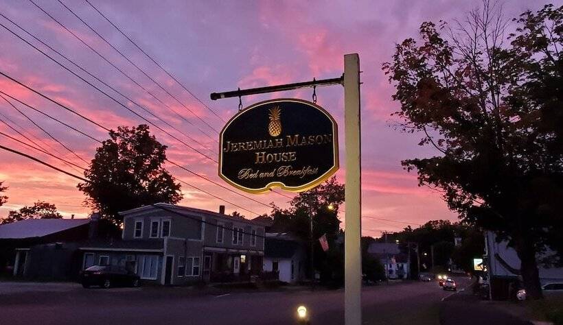 The Jeremiah Mason House B & B