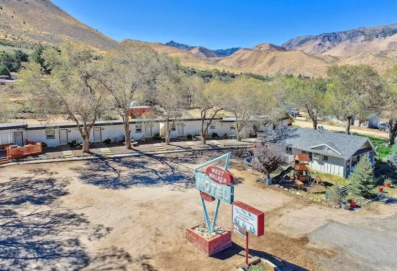 West Walker Motel