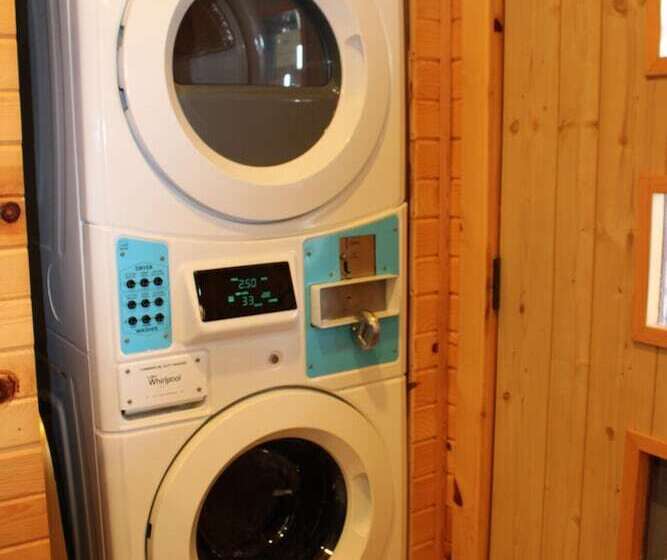 Wisconsin Aire Motel