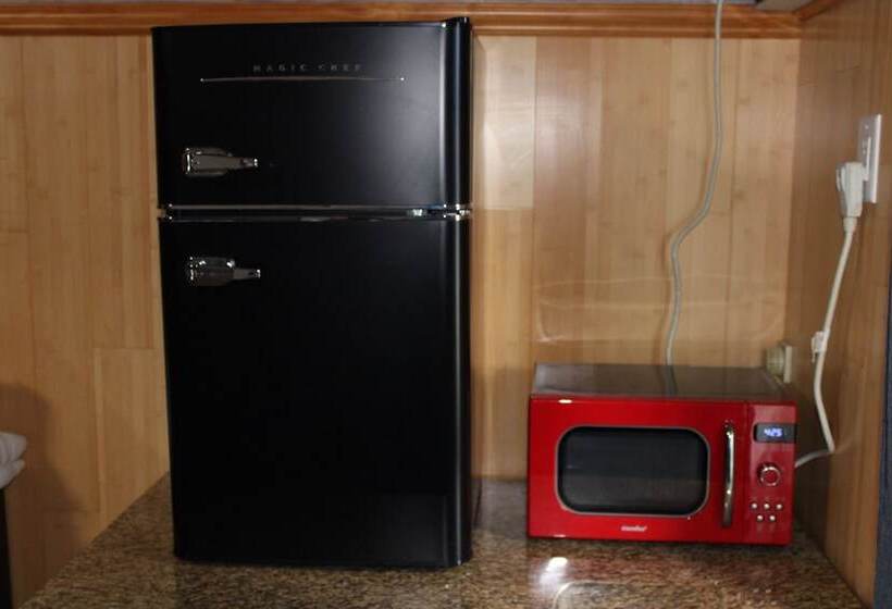 Wisconsin Aire Motel