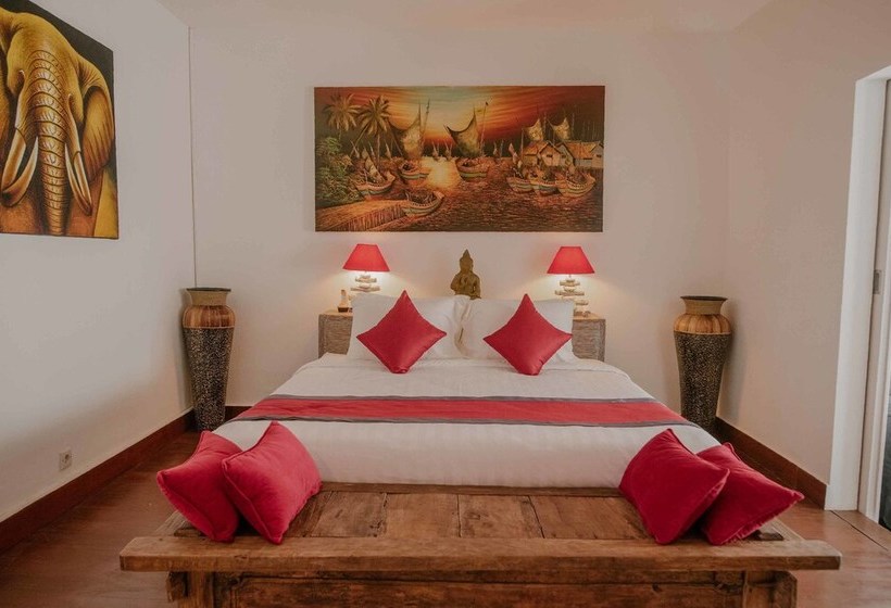 민박 The Secret Jungle Villas Seminyak