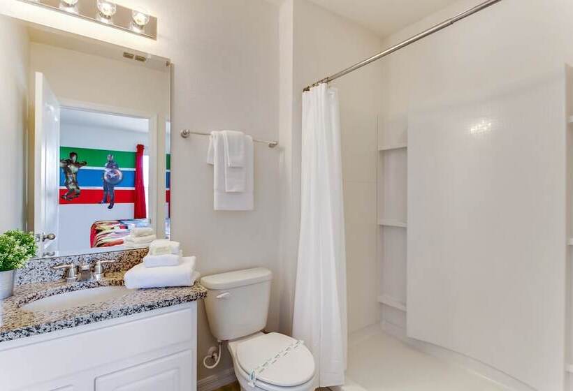 Exceptional 5 Bed 4,5 Ba Villa Gamerm