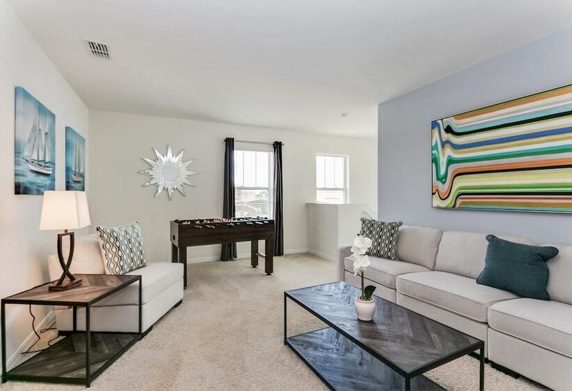 Exceptional 5 Bed 4,5 Ba Villa Gamerm