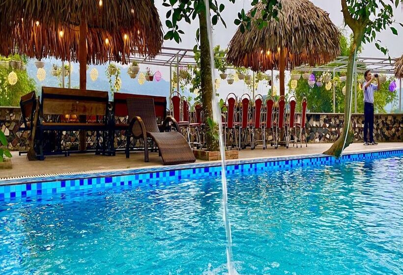 Ha Giang Moments Homestay Hostel