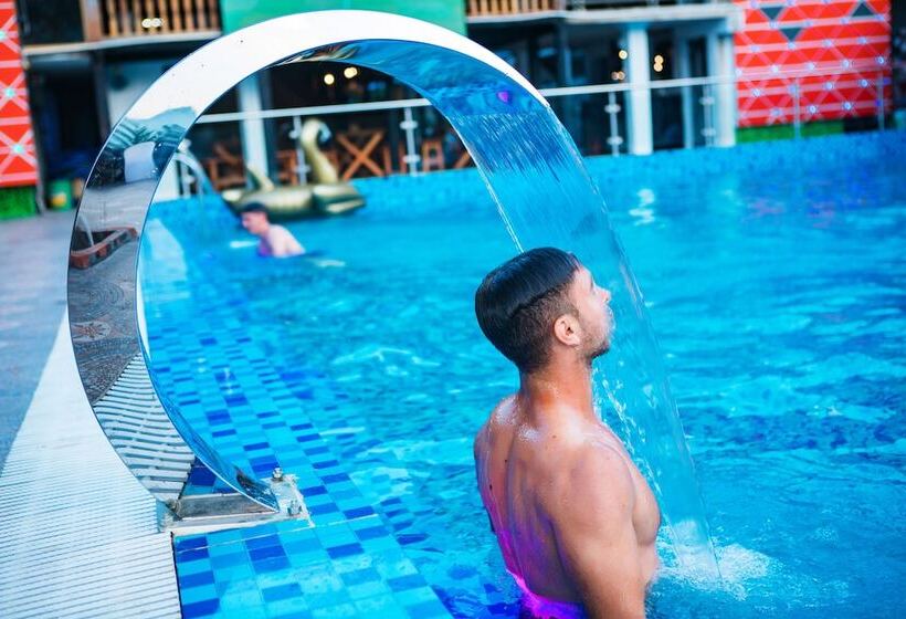 Ha Giang Moments Homestay Hostel