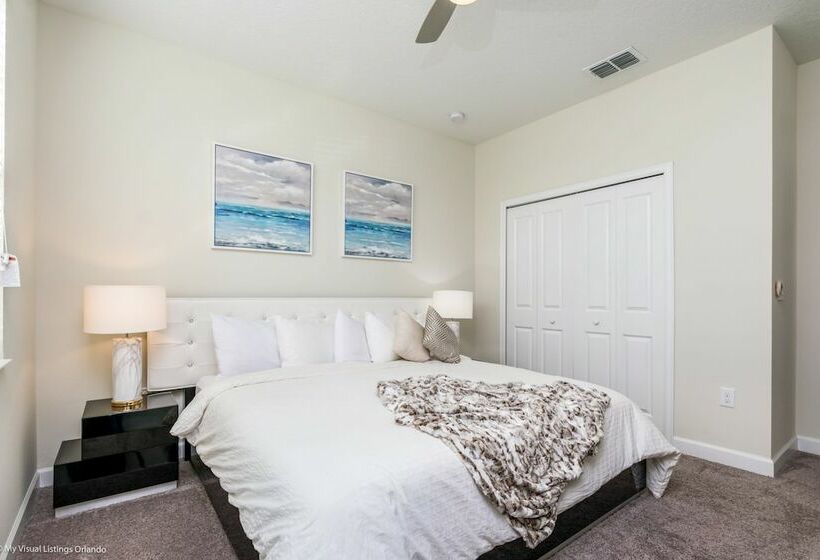 High End Champions Gate 6 Bdrm