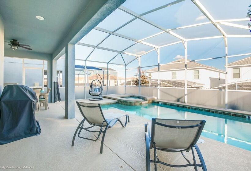 High End Champions Gate 6 Bdrm